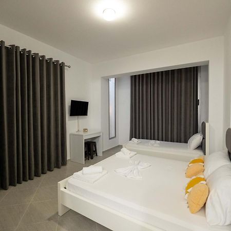 Vila Amare Sarandë Eksteriør bilde
